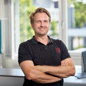 pfeifer-und-langen-kontakt-hirt-2x.jpg