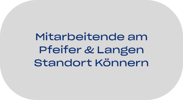 Mitarbeitende am Pfeifer & Langen Standort Könnern