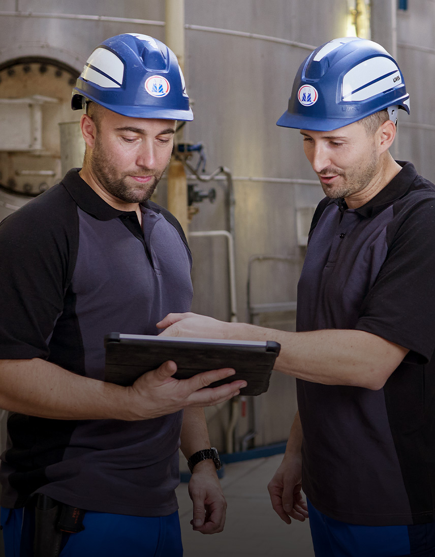 pfeifer-und-langen-jobs-berufsfelder-produktion-mobile-2x.jpg